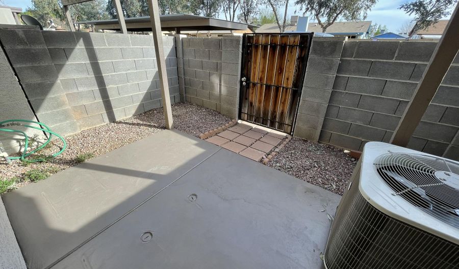 1961 N HARTFORD St 1114, Chandler, AZ 85225 - 2 Beds, 3 Bath