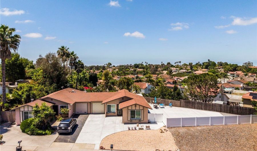 1361 Temple Heights Dr, Oceanside, CA 92056 - 2 Beds, 1 Bath