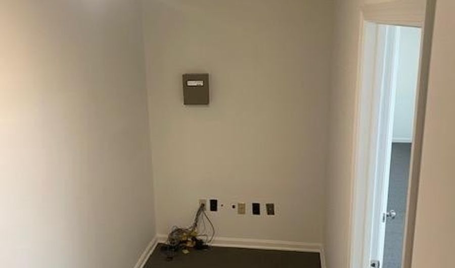 4216 EVERGREEN Ln 112, Annandale, VA 22003 - 0 Beds, 0 Bath