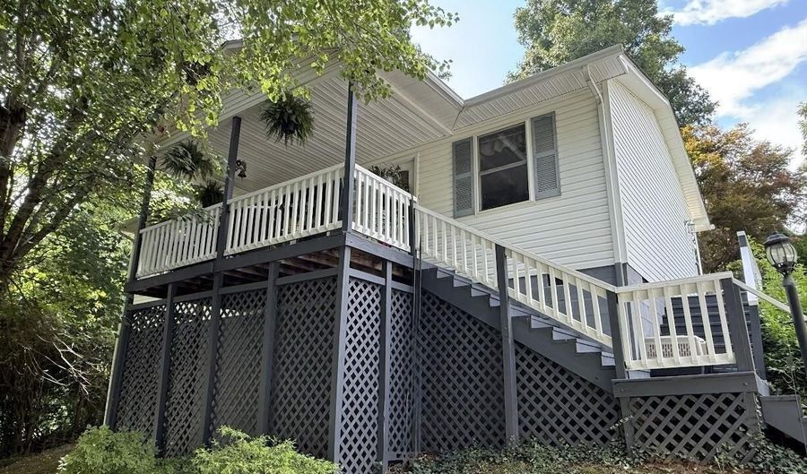 15486 Hemingway Dr, Abingdon, VA 24210 - 3 Beds, 1 Bath