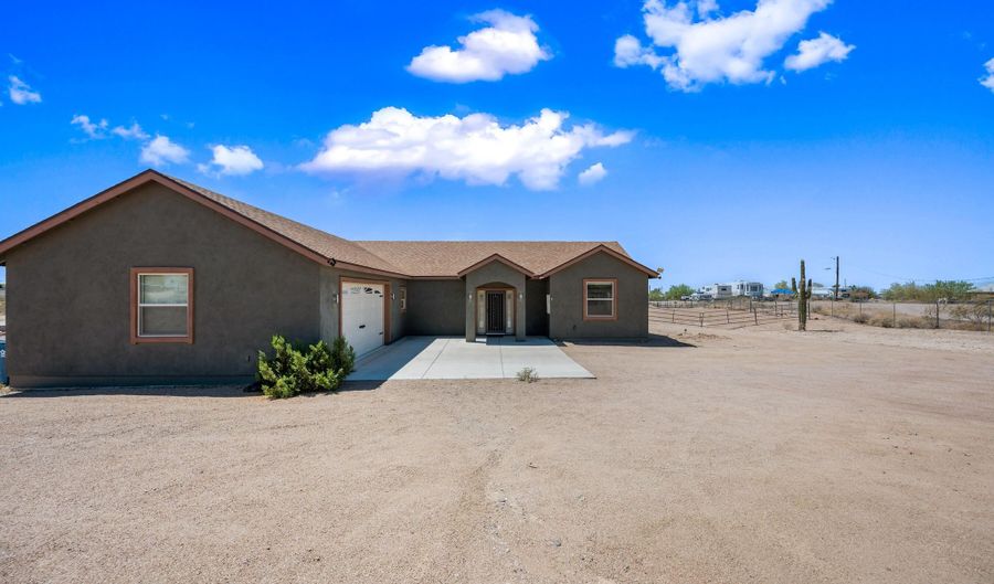 2235 E CODY St, Apache Junction, AZ 85119 - 3 Beds, 2 Bath