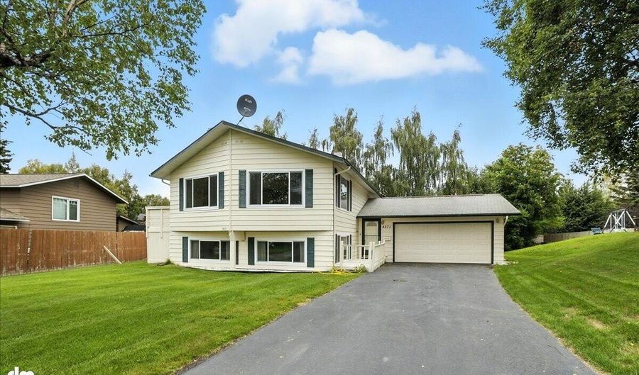 4571 Montrose Cir, Anchorage, AK 99502 - 4 Beds, 3 Bath