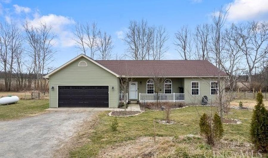 7941 Us Highway 68, Blanchester, OH 45107 - 3 Beds, 2 Bath