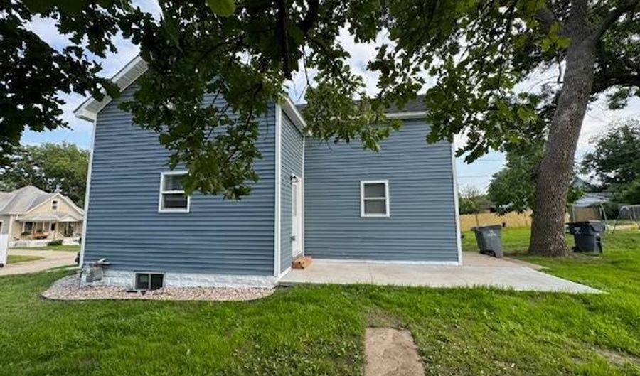 1319 14th, Aurora, NE 68818 - 4 Beds, 0 Bath