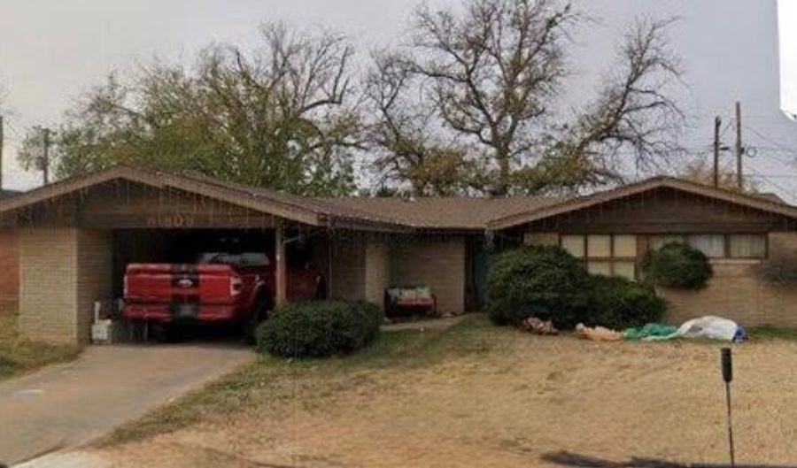 809 NW 12th St, Andrews, TX 79714 - 3 Beds, 2 Bath
