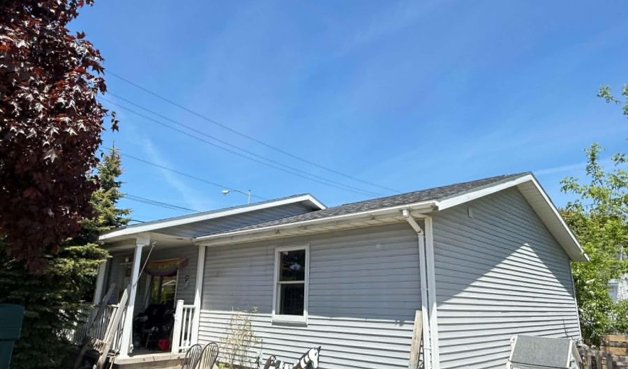 733 River St, Alpena, MI 49707 - 3 Beds, 1 Bath