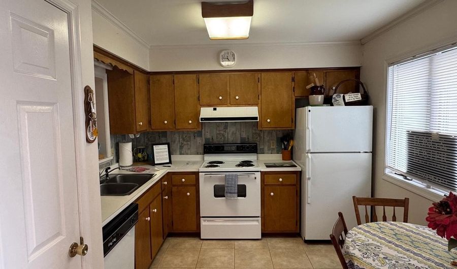 38288 MORNING GLORY Ct #24, Frankford, DE 19945 - 3 Beds, 3 Bath