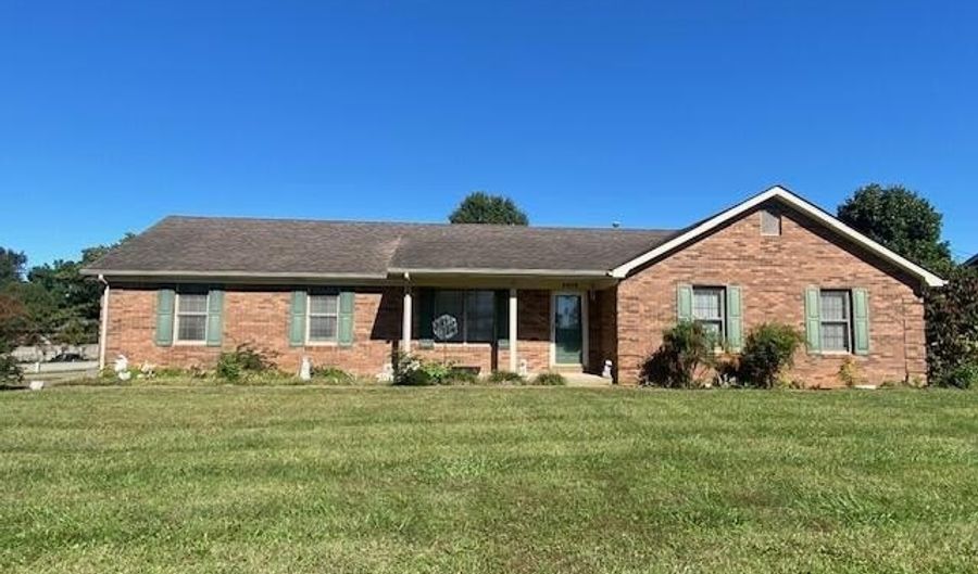 2906 Pin Oak Dr, Bardstown, KY 40004 - 3 Beds, 2 Bath