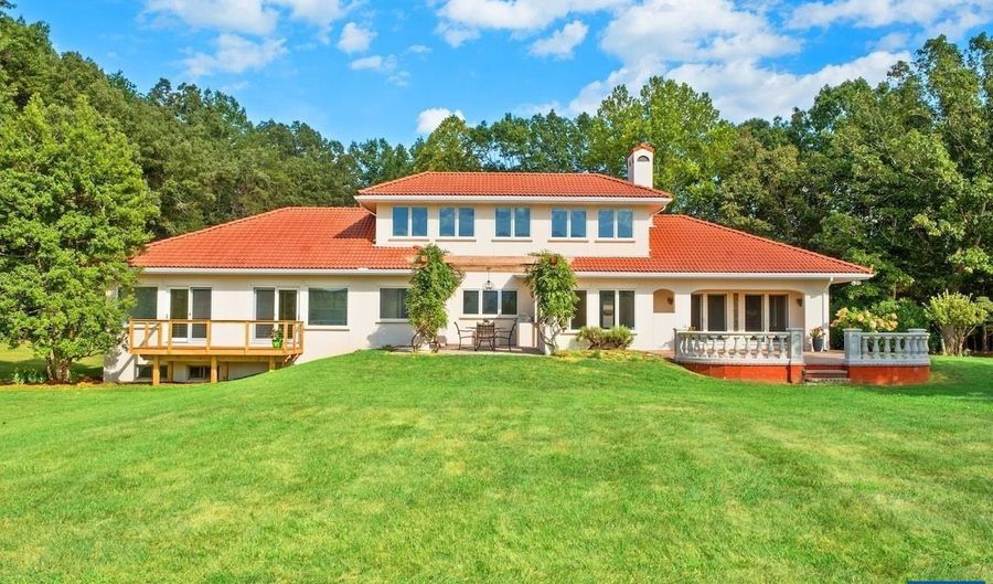 8540 TAYLOR CREEK Rd, Afton, VA 22920 - 5 Beds, 5 Bath