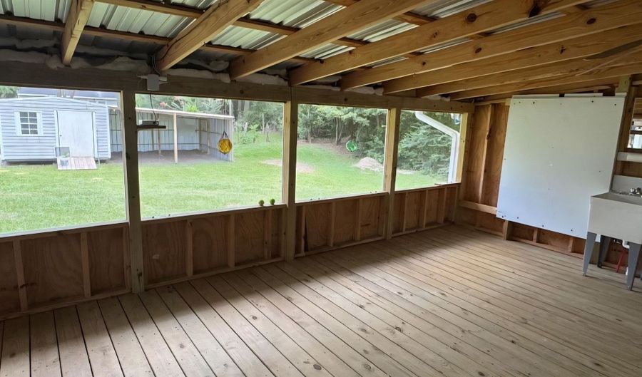 504 MONTGOMERY St, Andalusia, AL 36420 - 2 Beds, 2 Bath