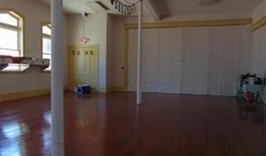 720 Henry St, Alton, IL 62002 - 0 Beds, 0 Bath