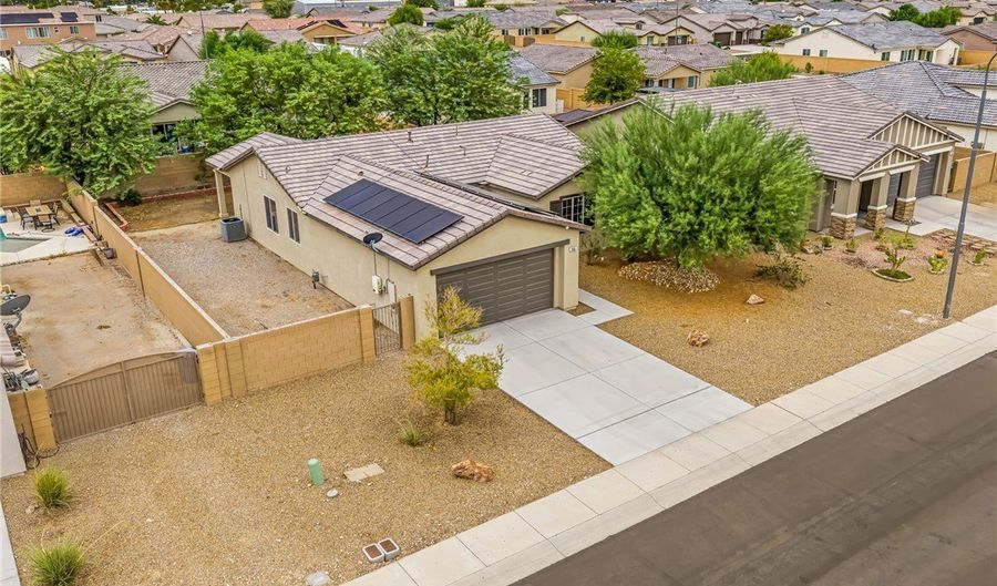 568 Wagon Wheel Dr, Bullhead City, AZ 86442 - 3 Beds, 2 Bath