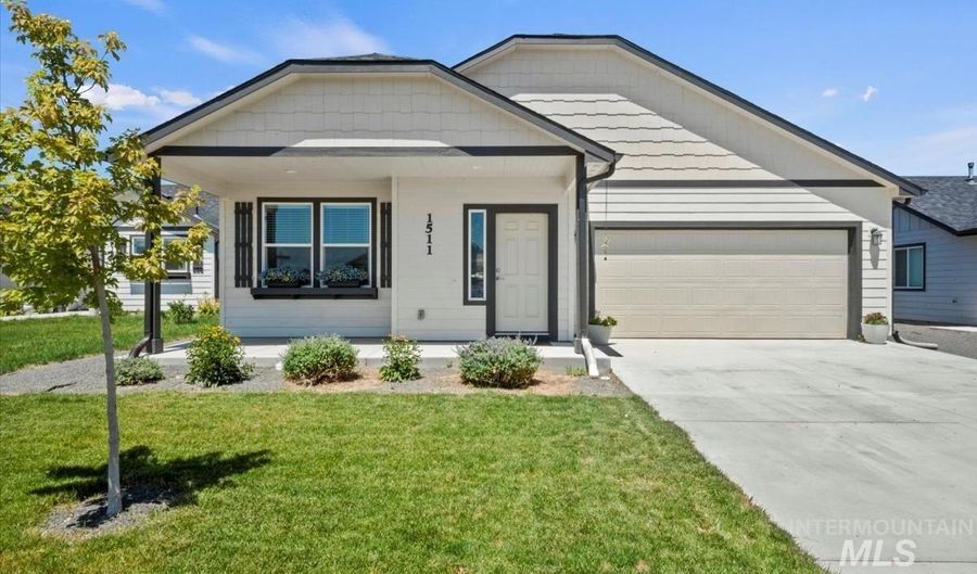 1511 White Fish Lake St, Caldwell, ID 83607 - 3 Beds, 2 Bath