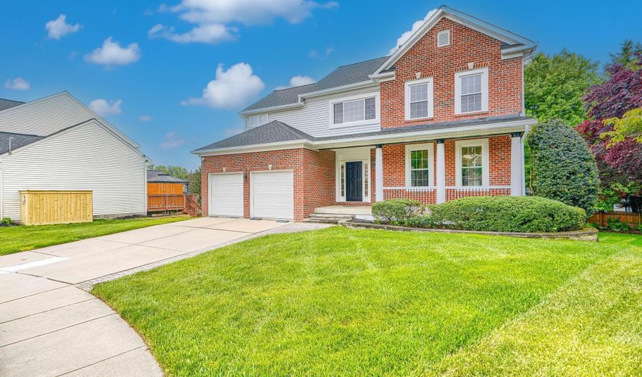 704 GREENGLADE Ct, Bel Air, MD 21015 - 5 Beds, 4 Bath