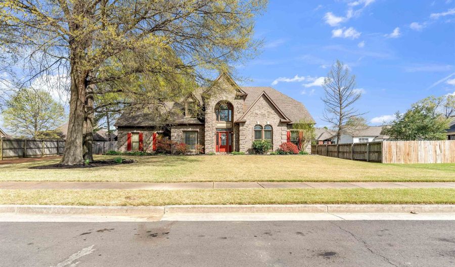 5970 TICER Dr, Arlington, TN 38002 - 5 Beds, 3 Bath