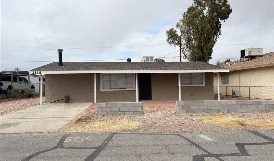 2128 Whitewater Dr, Bullhead City, AZ 86442 - 2 Beds, 1 Bath