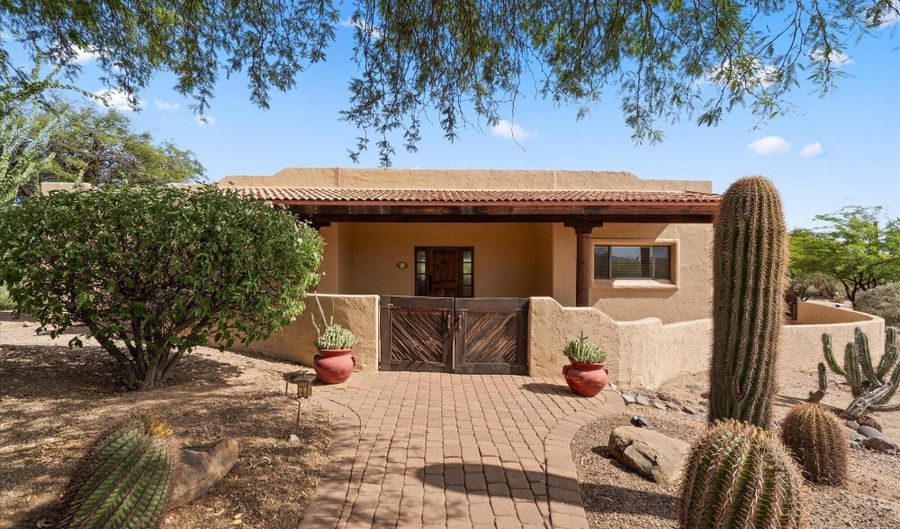 36601 N STARDUST Ln, Carefree, AZ 85377 - 3 Beds, 2 Bath