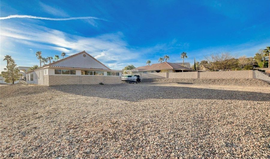 1319 Highland Ct, Boulder City, NV 89005 - 4 Beds, 2 Bath