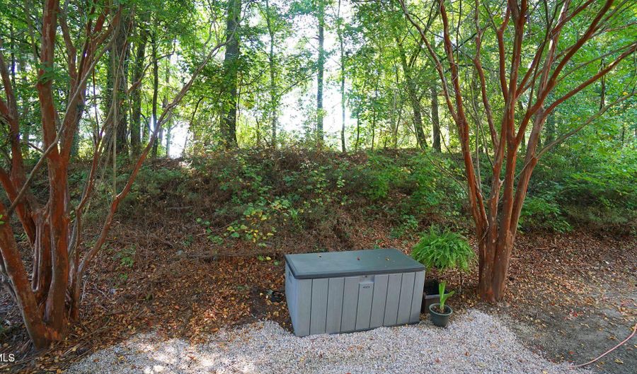 140 Anterbury Dr, Apex, NC 27502 - 3 Beds, null Bath