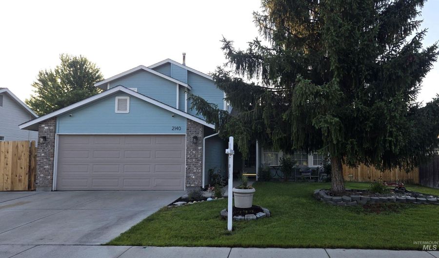 2140 E Chateau, Boise, ID 83646 - 4 Beds, 3 Bath