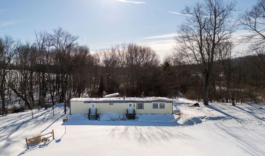 157 Simons Rd, Ancram, NY 12502 - 2 Beds, 1 Bath
