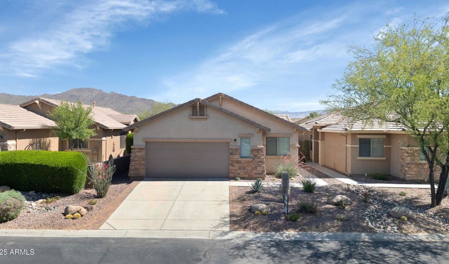 1760 W Morse Dr, Anthem, AZ 85086 - 3 Beds, 2 Bath