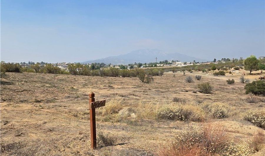 723 Arroyo Way, Aguanga, CA 92536 - 0 Beds, 0 Bath