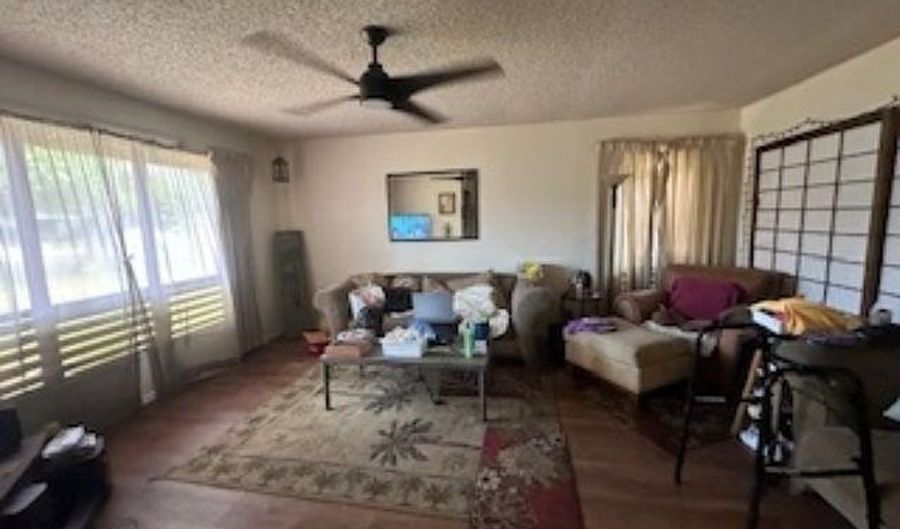 2724 Panepoo St St, Kihei, HI 96753 - 3 Beds, 2 Bath