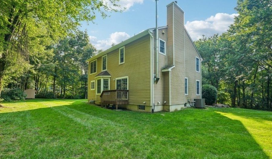 22 Eric Trl, Alloway, NJ 07461 - 4 Beds, 3 Bath