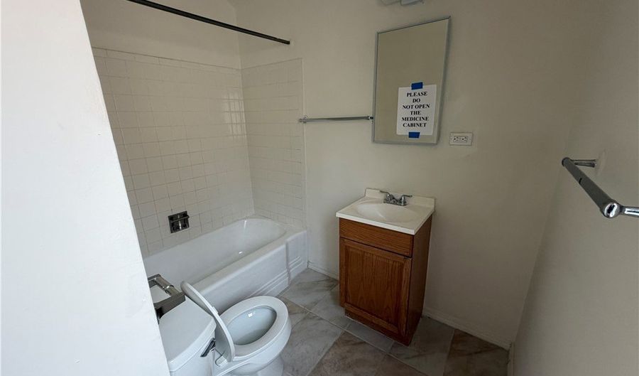 118 Fano St 1/2, Arcadia, CA 91006 - 1 Beds, 1 Bath