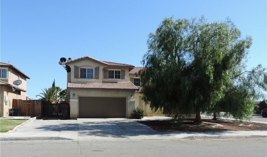 11907 Wallflower Ct, Adelanto, CA 92301 - 4 Beds, 4 Bath