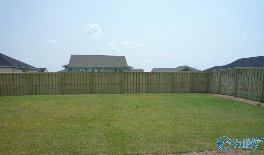 12554 Buck Rd, Athens, AL 35613 - 4 Beds, 2 Bath