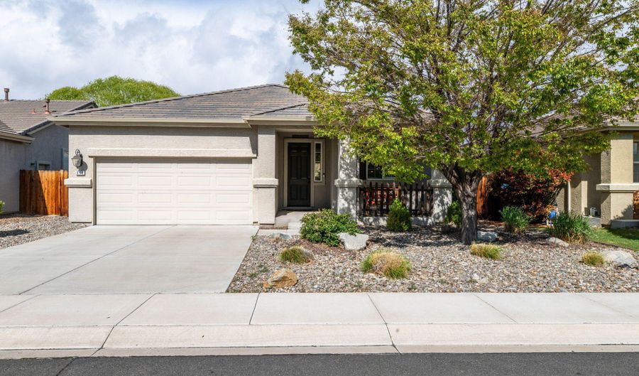 916 Lakeview Dr, Dayton, NV 89403 - 3 Beds, 2 Bath