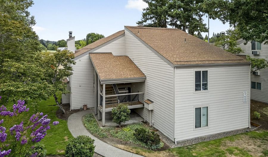 10295 SW Trapper Ter Bld#7, Beaverton, OR 97008 - 2 Beds, 2 Bath