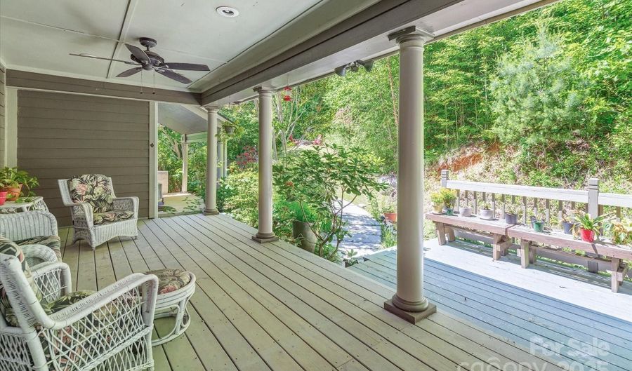 14 Shelton Branch Rd, Barnardsville, NC 28709 - 3 Beds, 3 Bath