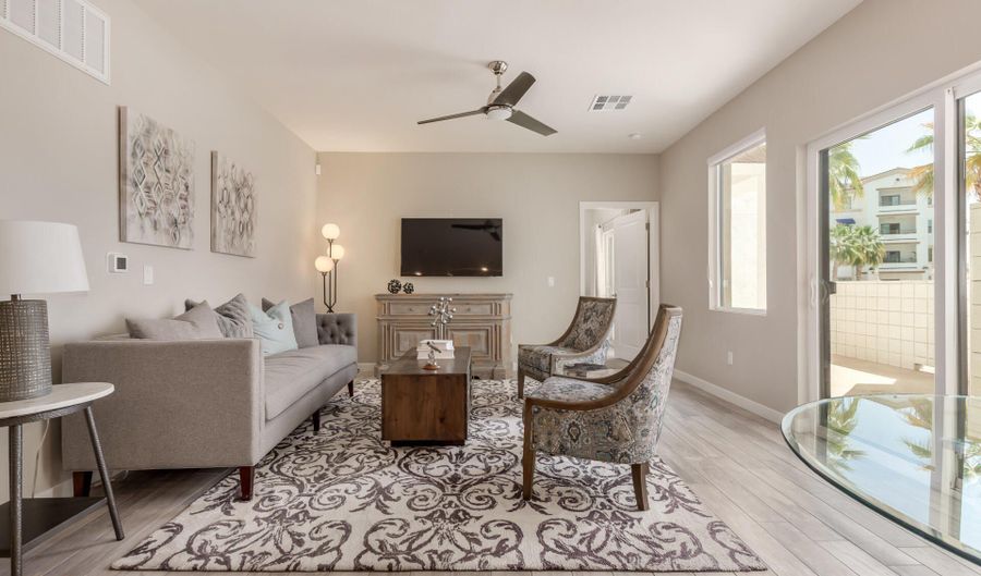 2511 W QUEEN CREEK Rd 147, Chandler, AZ 85248 - 1 Beds, 2 Bath