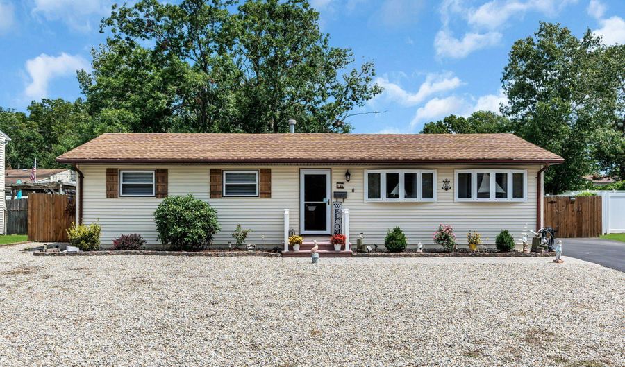 117 Pheasant Dr, Bayville, NJ 08721 - 3 Beds, 1 Bath