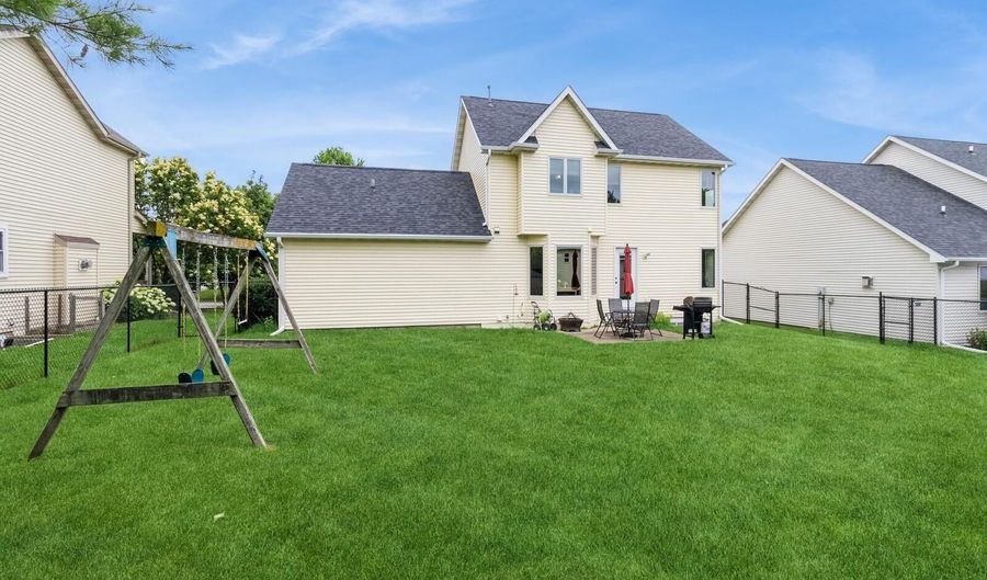 4600 Clemens Blvd, Ames, IA 50014 - 4 Beds, 4 Bath