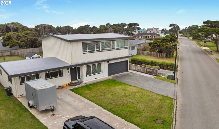 875 OCEAN Dr SW, Bandon, OR 97411 - 5 Beds, 4 Bath