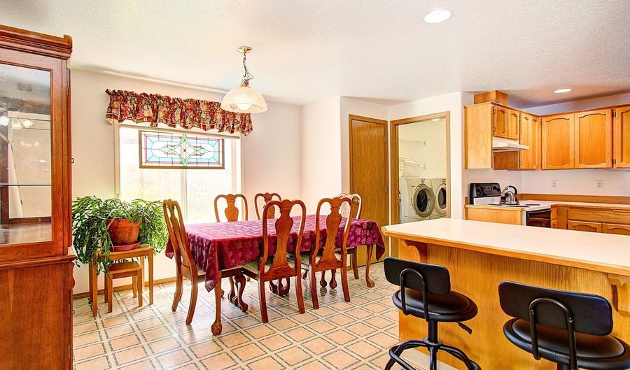 1313 NE 17TH Ave, Battle Ground, WA 98604 - 3 Beds, 2 Bath