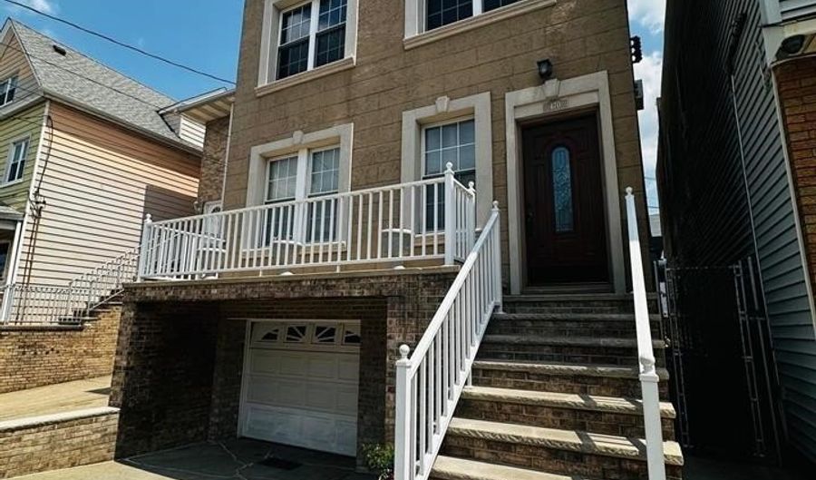 470 AVENUE A 2, Bayonne, NJ 07002 - 2 Beds, 1 Bath