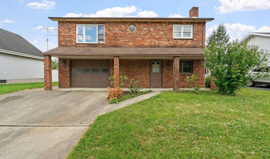 7 Hemlock Ln, Albany, NY 12208 - 3 Beds, 2 Bath