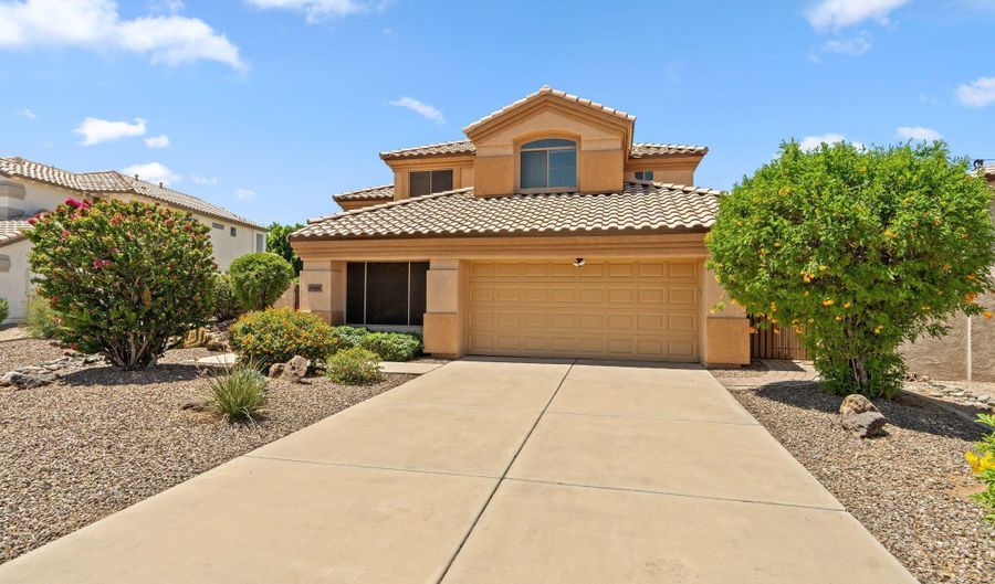 29424 N 49th St, Cave Creek, AZ 85331 - 4 Beds, 3 Bath
