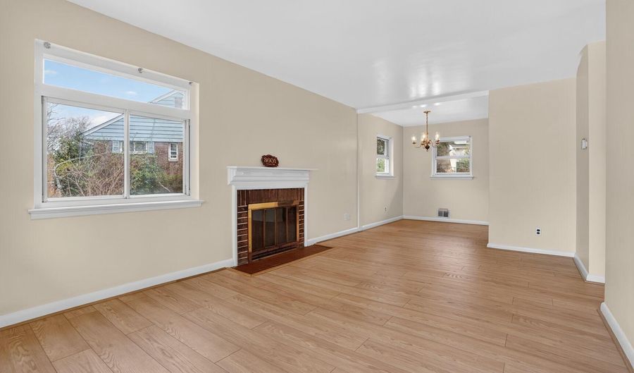 3601 CREST Dr, Annandale, VA 22003 - 3 Beds, 2 Bath