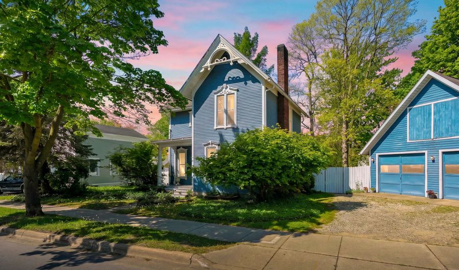 215 N Cedar St, Allegan, MI 49010 - 4 Beds, 2 Bath