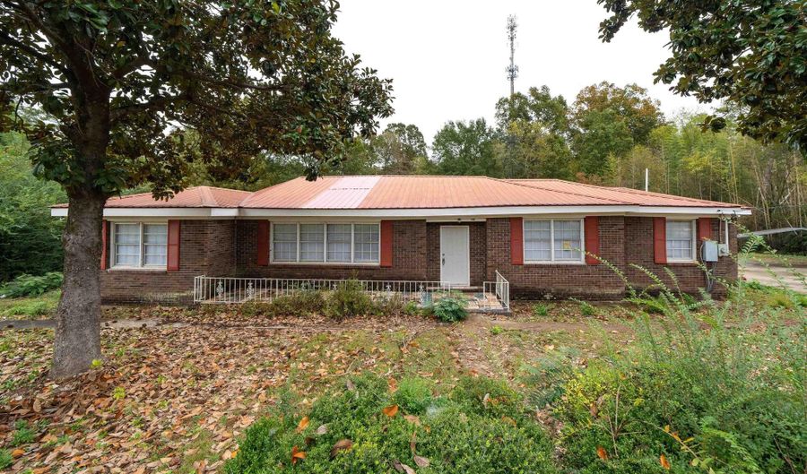 160 HONEYCUTT Rd, Adamsville, AL 35005 - 4 Beds, 2 Bath