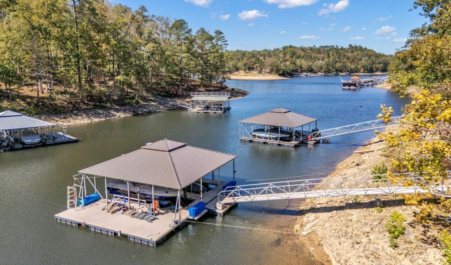 1255 LEGENDARY Pkwy, Arley, AL 35541 - 5 Beds, 3 Bath