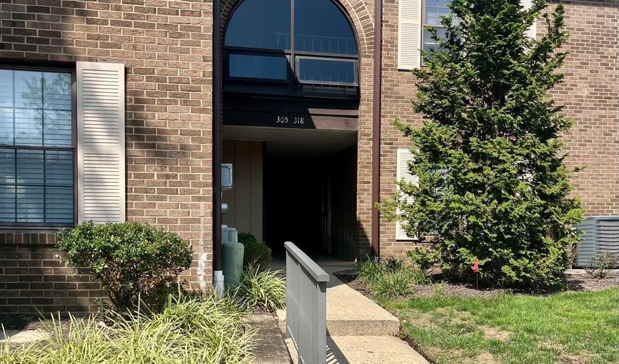 315 Wellington Pl, Aberdeen, NJ 07747 - 2 Beds, 1 Bath