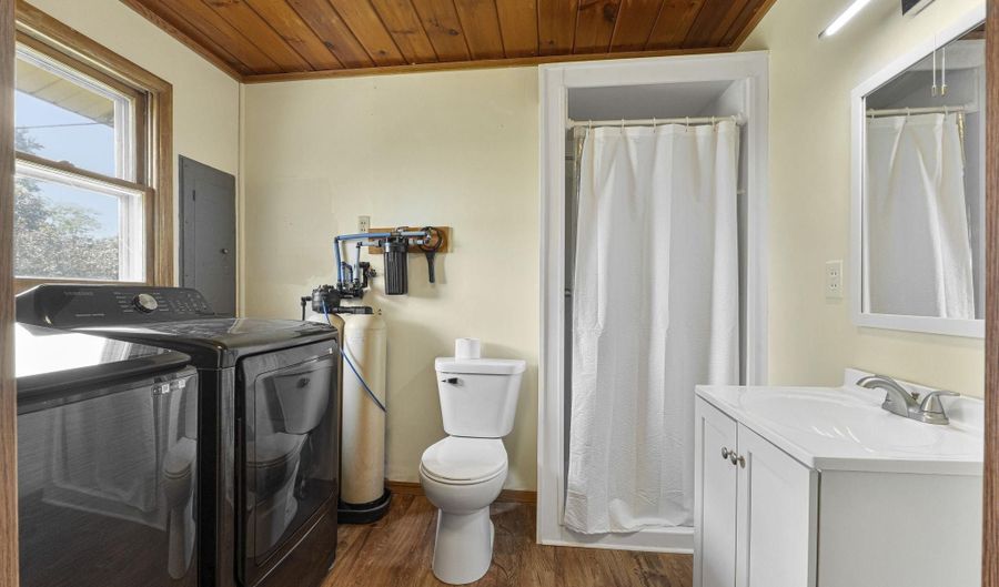 4478 Justice St, Auburn, IN 46706 - 3 Beds, 2 Bath