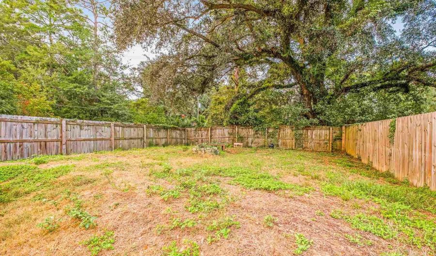 1827 Gainer Ave, Baker, FL 32531 - 3 Beds, 2 Bath